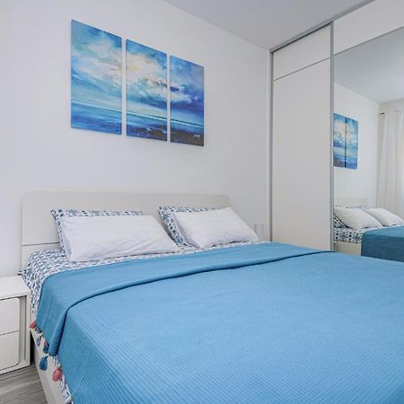 1 Bedroom Beautiful Apartment In Baška Voda Zewnętrze zdjęcie